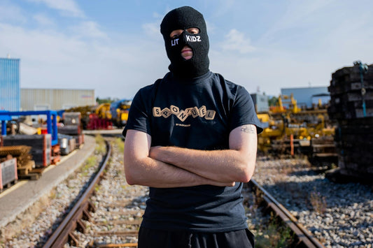 are balaclavas illegal in the UK